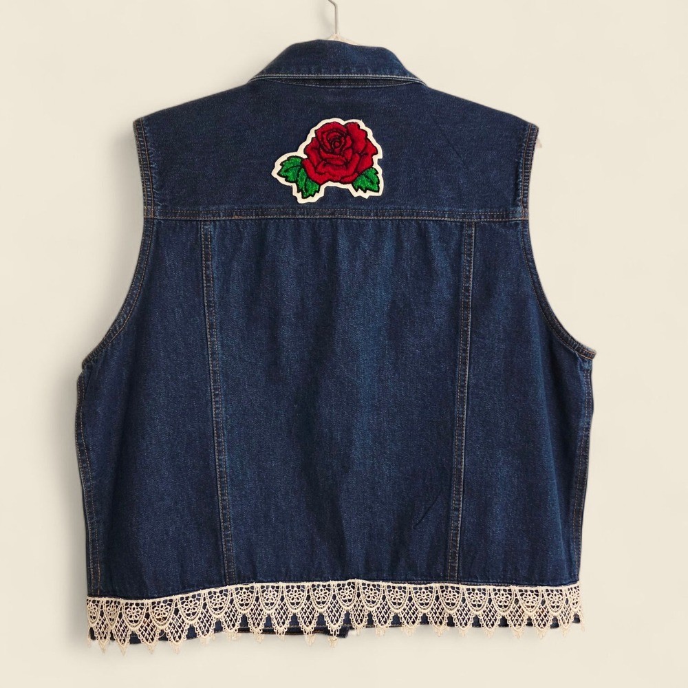 Cassee's Denim Vest w/ Lace Trim | Vintage-Inspired | Feminine Boho  Size L - Picture 2 of 6